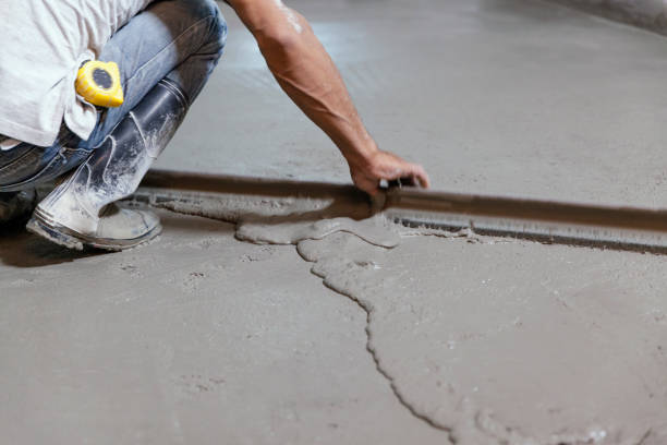Best Concrete Pool Decks in Upper Fruitland, NM